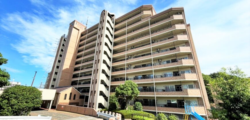 Apartamento à venda em Okazaki por ¥64,000/mês