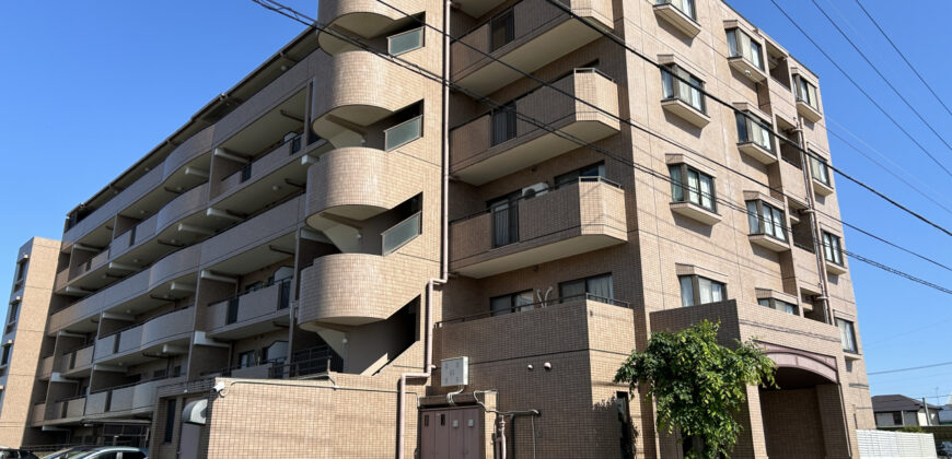 Apartamento à venda em Toyohashi, Kusamacho por ¥43,000/mês