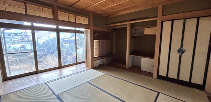 Casa à venda em Furuichiba por ¥46,000/mês