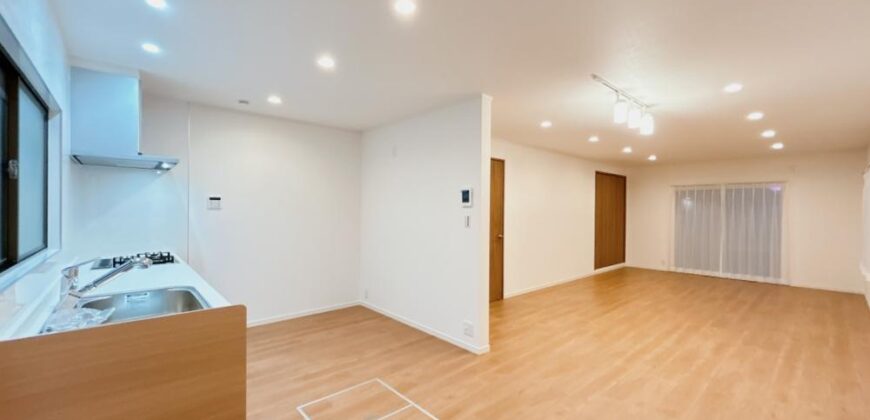 Casa à venda em Ichinomiya por ¥67,000/mês