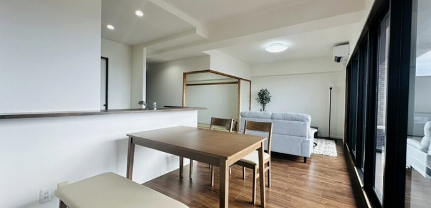 Apartamento à venda em Anjo por ¥71,000/mês