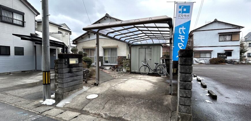 Casa à venda em Misaki por ¥23,000/mês