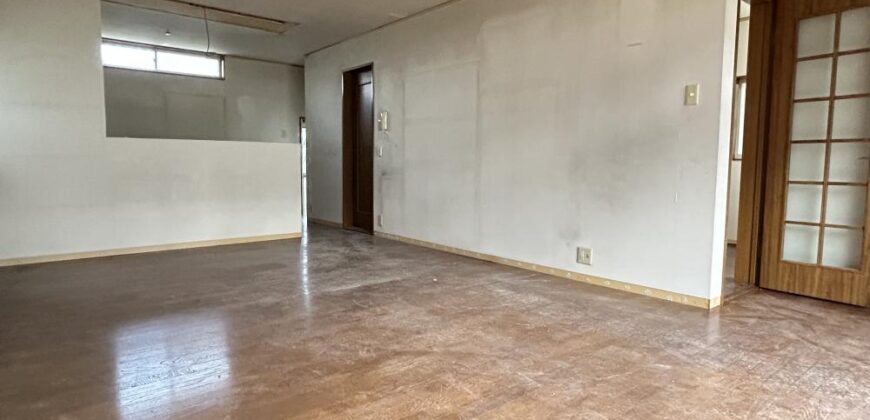 Casa à venda em Okazaki, Yahagicho por ¥74,000/mês