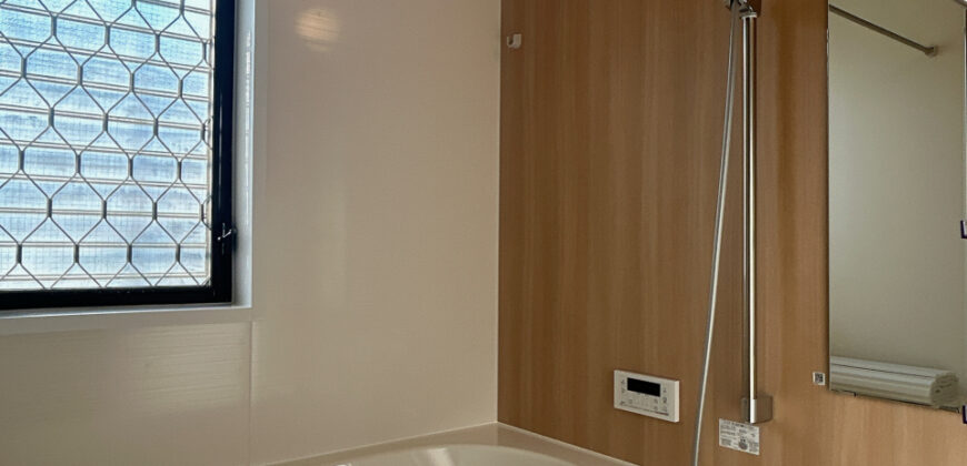 Casa à venda em Toyokawa, Takamicho por ¥68,000/mês
