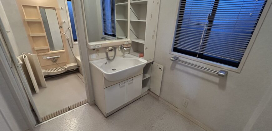 Casa à venda em Toyota, Miyamacho por ¥71,000/mês
