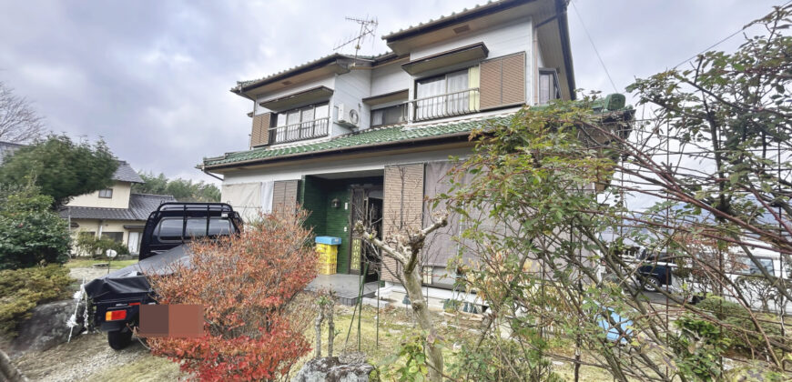 Casa à venda em Nakatsugawa por ¥29,000/mês