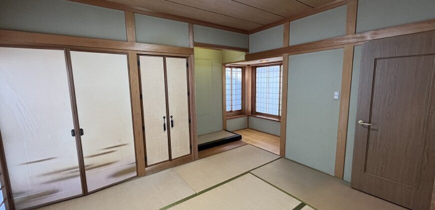 Casa à venda em Nagoya, Moriyama por ¥71,000/mês