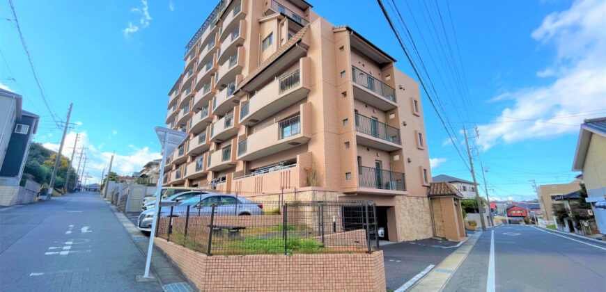 Apartamento à venda em Handa por ¥61,000/mês