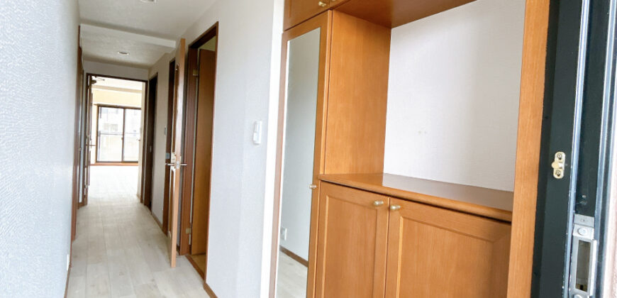 Apartamento à venda em Toyota por ¥57,000/mês