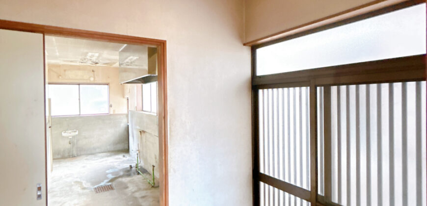 Casa à venda em Toyohashi, Nakahamacho por ¥88,000/mês