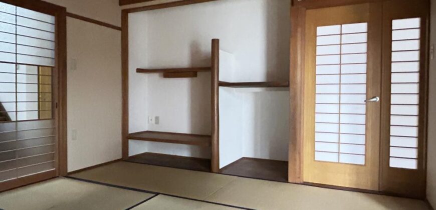 Casa à venda em Okazaki, Kamoda por ¥74,000/mês