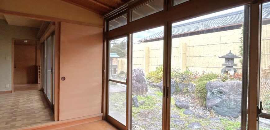 Casa à venda em Toki, Hida por ¥43,000/mês