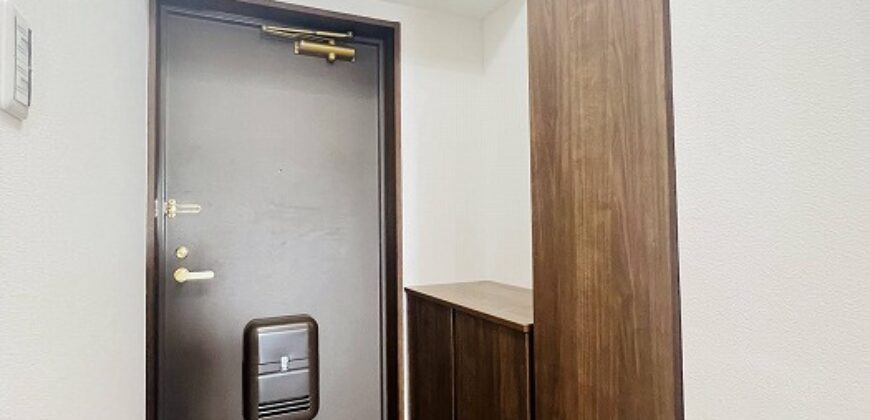 Apartamento à venda em Anjo por ¥71,000/mês