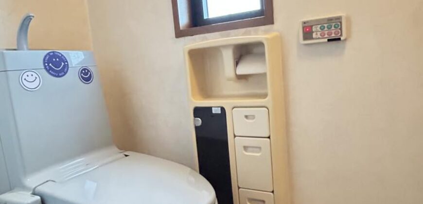 Casa à venda em Chiryu, Shinbayashicho por ¥80,000/mês