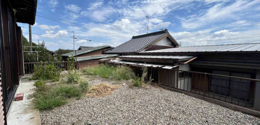 Casa à venda em Niwa por ¥43,000/mês