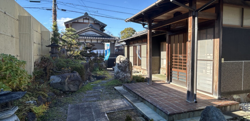 Casa à venda em Toki, Hida por ¥43,000/mês