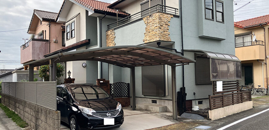Casa à venda em Kita Nagoya por ¥77,000/mês