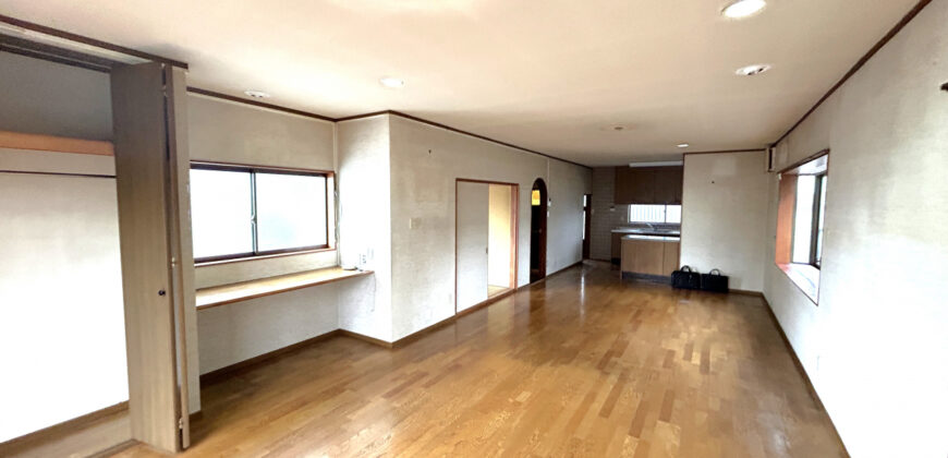 Casa à venda em Komaki, Koga por ¥46,000/mês