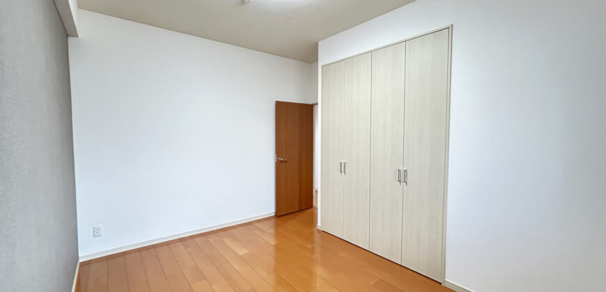 Apartamento à venda em Fuji por ¥46,000/mês