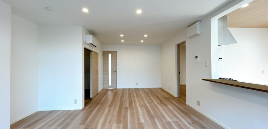 Casa à venda em Hamamatsu, Shijimizuka por ¥72,000/mês