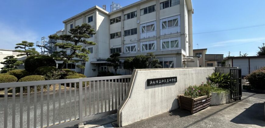 Apartamento à venda em Hamamatsu, Nishiyama por ¥48,000/mês