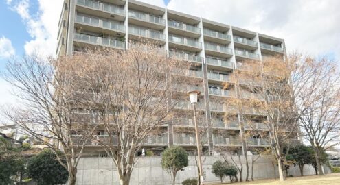 Apartamento à venda em Numazu por ¥72,000/mês