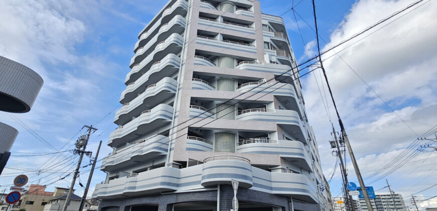 Apartamento à venda em Fujieda por ¥65,000/mês