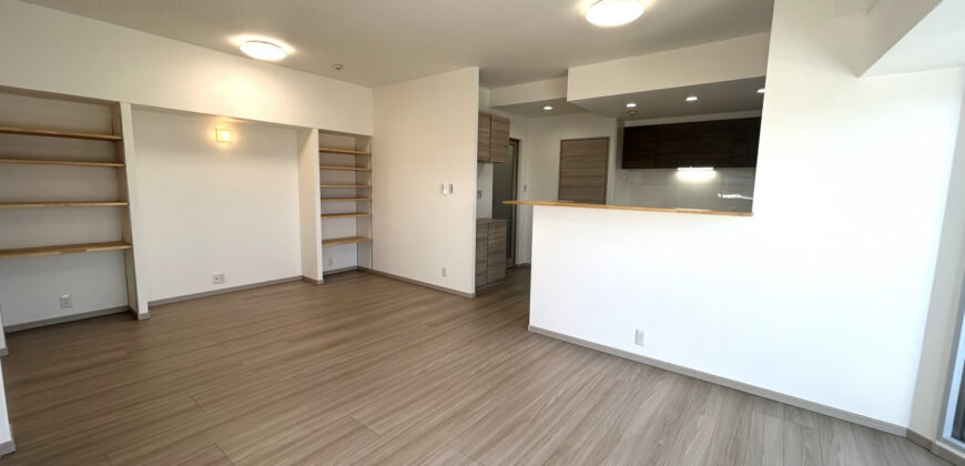 Apartamento à venda em Fujieda por ¥65,000/mês