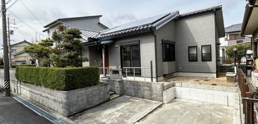 Casa à venda em Yokkaichi, Higashitarusakacho por ¥54,000/mês