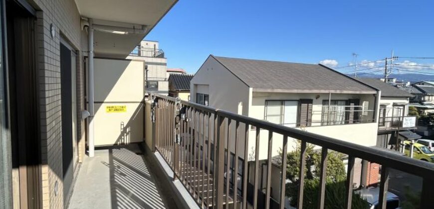 Apartamento à venda em Numazu por ¥44,000/mês