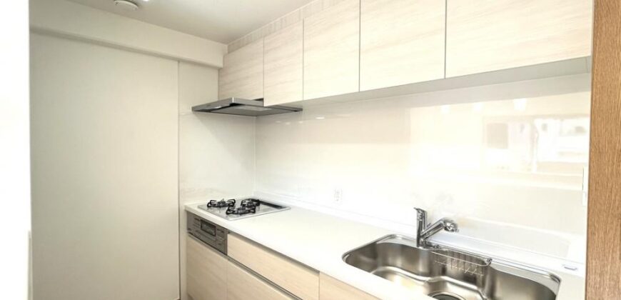 Apartamento à venda em Susono por ¥47,000/mês