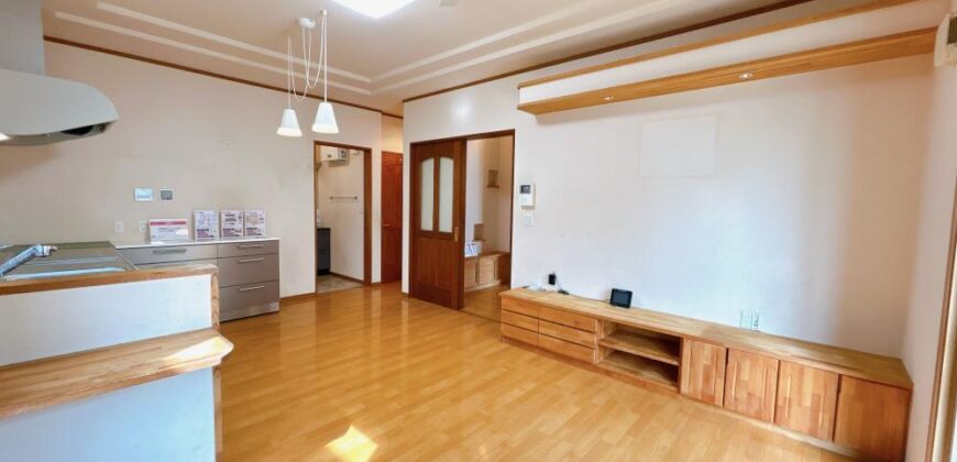 Casa à venda em Yokkaichi, Higashitarusakacho por ¥54,000/mês