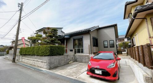 Casa à venda em Yokkaichi, Higashitarusakacho por ¥54,000/mês