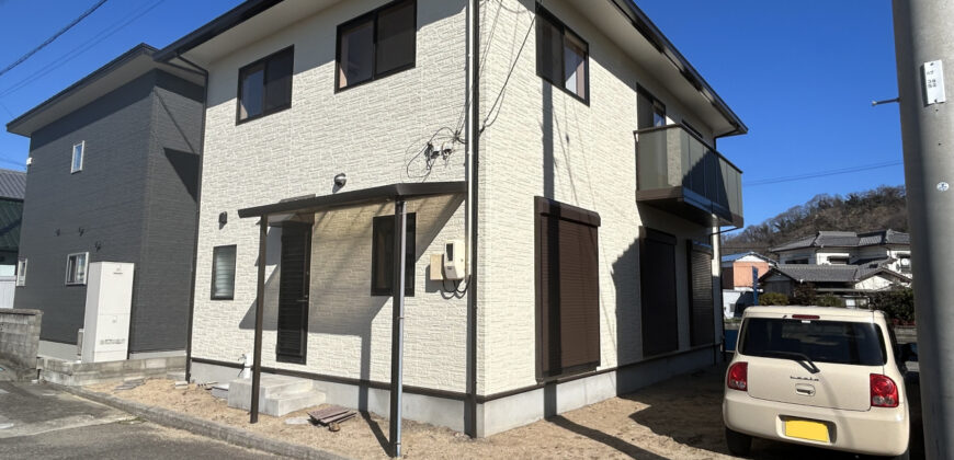 Casa à venda em Niihama, Kakio por ¥46,000/mês