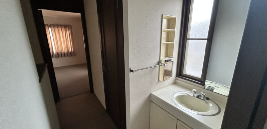 Casa à venda em Shimobayashi por ¥43,000/mês