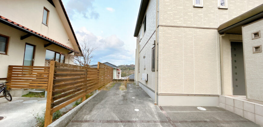 Casa à venda em Matsuyama, Ishifurocho por ¥61,000/mês