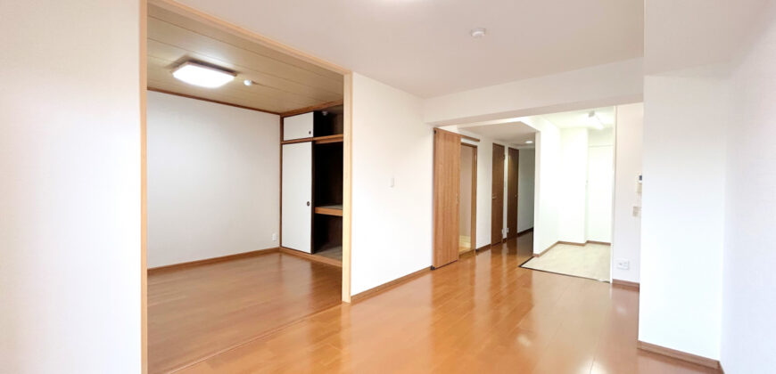 Apartamento à venda em Matsuyama, Kumanodai  por ¥30,000/mês