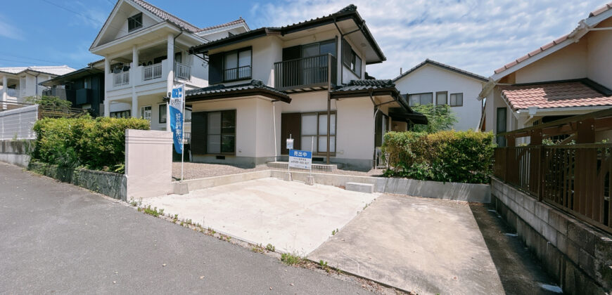 Casa à venda em Tokushima, Kamiyamachi por ¥46,000/mês