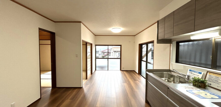 Casa à venda em Shikokuchuo, Kamikashicho por ¥24,000/mês