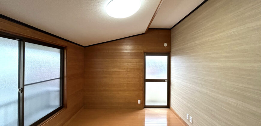 Casa à venda em Shikokuchuo, Kamikashicho por ¥24,000/mês