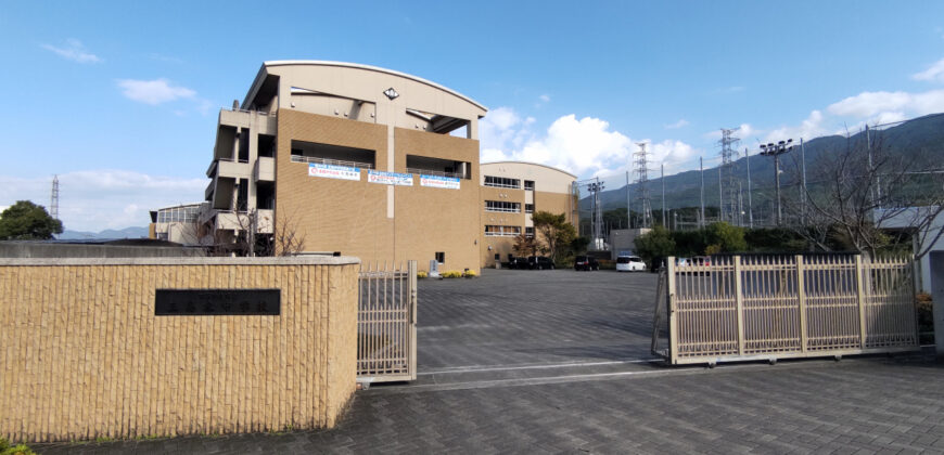 Casa à venda em Shikokuchuo, Kamikashicho por ¥24,000/mês