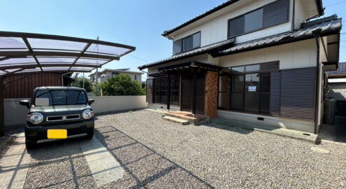 Casa à venda em Niihama, Minamikomatsubaracho por ¥40,000/mês