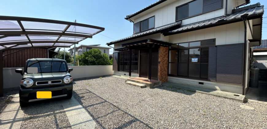 Casa à venda em Niihama, Minamikomatsubaracho por ¥40,000/mês