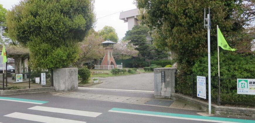 Casa à venda em Niihama, Minamikomatsubaracho por ¥40,000/mês