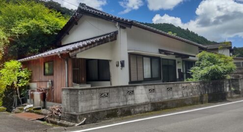 Casa à venda em Tsuno, Takaoka por ¥8,000/mês