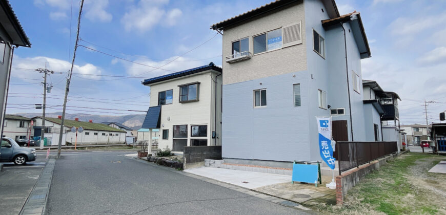 Casa à venda em Fukui, Takatsukacho por ¥41,000/mês