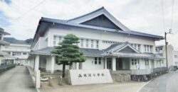 Casa à venda em Ainan, Minamiuwa por ¥33,000/mês