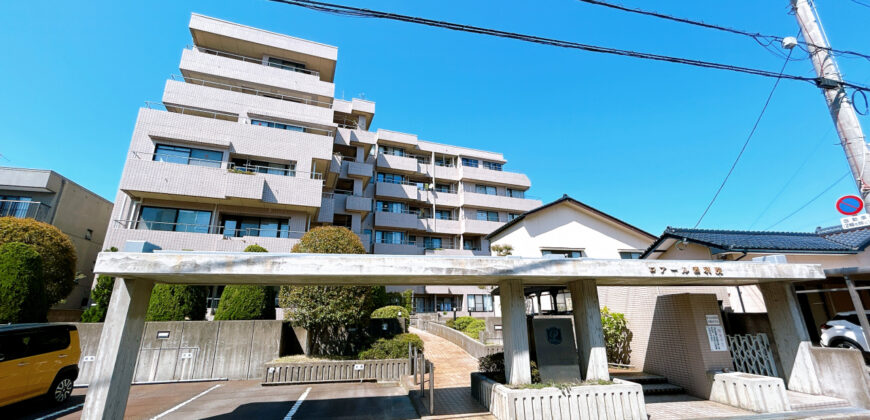 Apartamento à venda em Fukui, Fukui por ¥47,000/mês