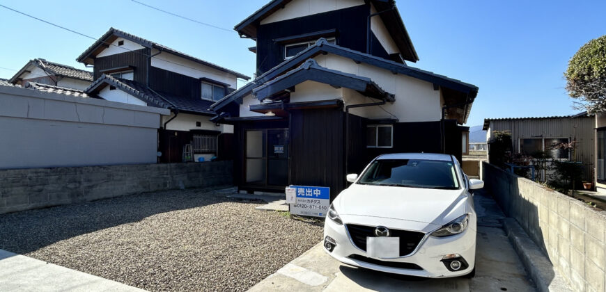 Casa à venda em Saijo, Shufu por ¥34,000/mês