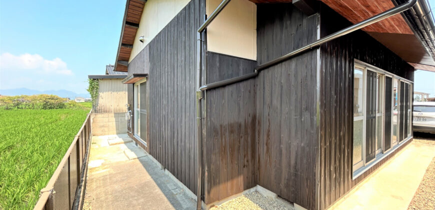 Casa à venda em Saijo, Shufu por ¥34,000/mês